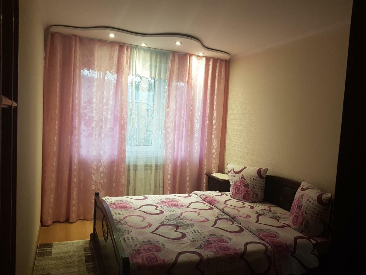 Diana Apartament Iasi Exterior foto